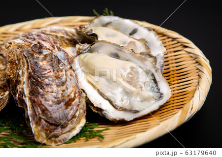 牡蠣 食材 牡蠣 食材 63179640