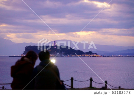 稲村ケ崎公園からの江の島 63182578