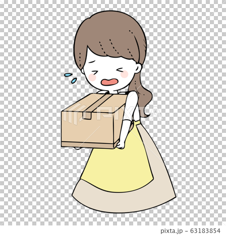 慌てて荷物を運ぶ女性 慌てて荷物を運ぶ女性 63183854