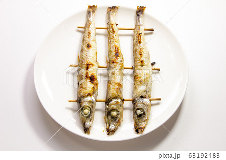 焼きニギス。(白皿･白バック) 63192483