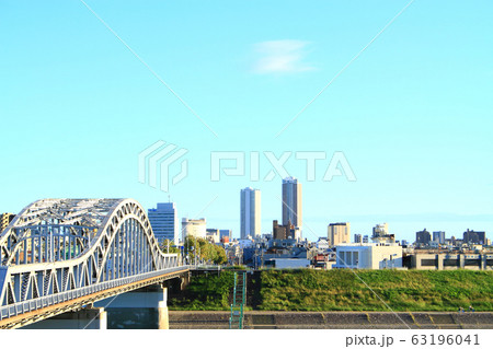 岐阜市　忠節橋と岐阜市の町並み 63196041