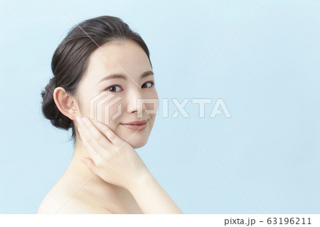 ビューティー　若い女性 63196211