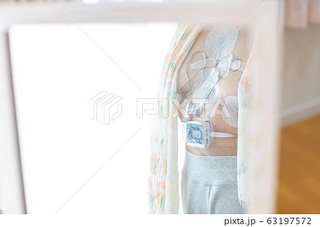 心電図　ホルター心電図　検査 63197572