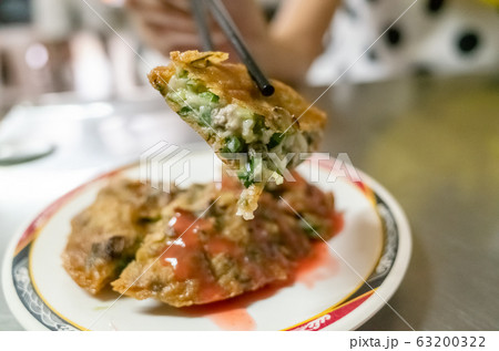 Taiwanese snacks of delicious fry oyster 63200322