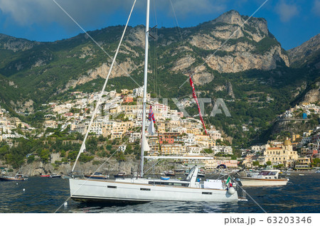 Sailing yacht at anchor in Positano bay 63203346