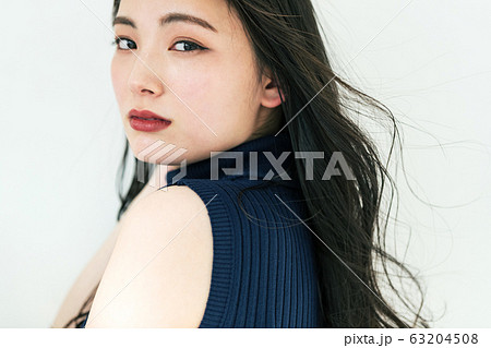 メイク ファッション ビューティー 女性 63204508