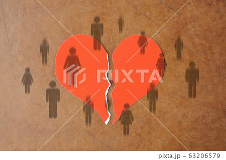 人間関係で心の崩壊イメージ 人間関係で心の崩壊イメージ 63206579
