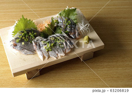 真鯵の刺し身 63206819