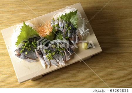 真鯵の刺し身 63206831