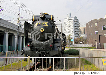 昭和19年製造昭和50年まで走り続けたD511072蒸気機関車 車両やや左側から正面を望む 昭和19年製造昭和50年まで走り続けたD511072蒸気機関車 車両やや左側から正面を望む 63206836