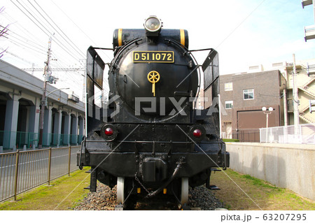 昭和19年製造昭和50年まで走り続けたD511072蒸気機関車 車両真正面から