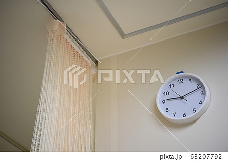 病室 カーテン 時計 壁 病室 カーテン 時計 壁 63207792