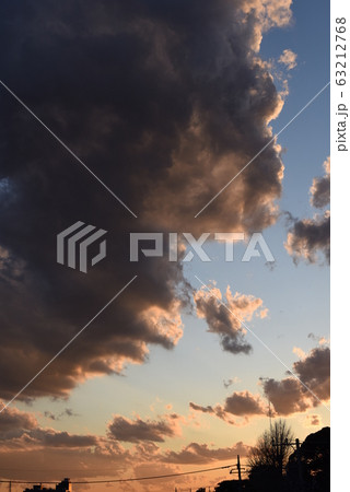 空 63212768