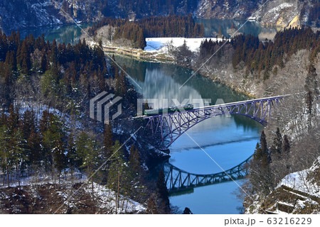 福島県 只見線鉄道 冬景色 福島県 只見線鉄道 冬景色 63216229