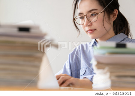 フリーランス 在宅ワークイメージ フリーランス 在宅ワークイメージ 63218011