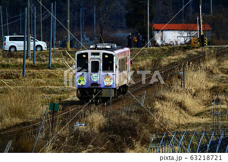 南会津路を快走する会津鉄道・ディーゼルカー 63218721