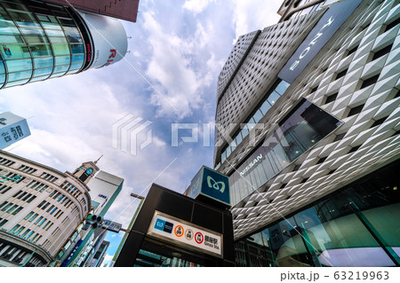 日本の東京都市景観 東京・銀座(東日本大震災9年・新型コロナ)…希望の鐘は鳴りやんだが…=11日 日本の東京都市景観 東京・銀座(東日本大震災9年・新型コロナ)…希望の鐘は鳴りやんだが…=11日 63219963