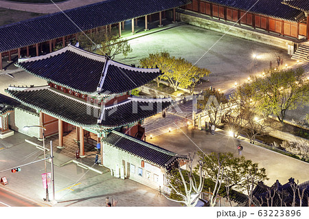 夜景 観光客 タイル 63223896