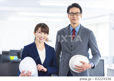 ビジネス　エンジニアイメージ 63224336