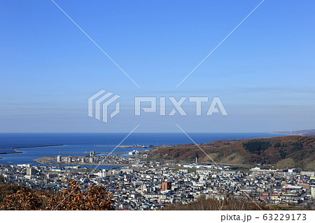 北海道 留萌 千望台から見る留萌の街並み 北海道 留萌 千望台から見る留萌の街並み 63229173