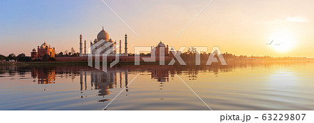 Taj Mahal sunset panorama, view from the Yamuna 63229807