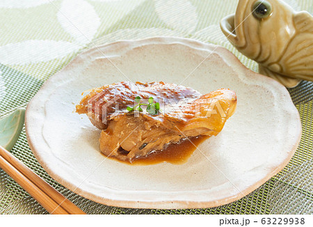 赤魚の煮付け 63229938