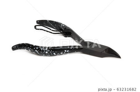 nail clippers isolated 63231682