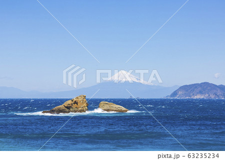 西伊豆雲見海岸からの富士山 西伊豆雲見海岸からの富士山 63235234