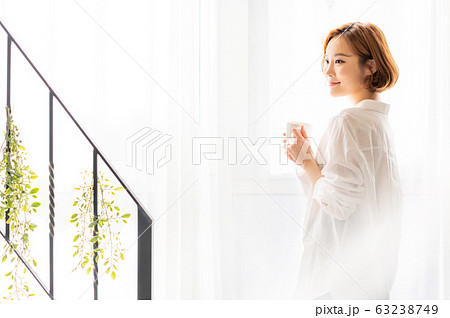 女性 女 女の子 63238749