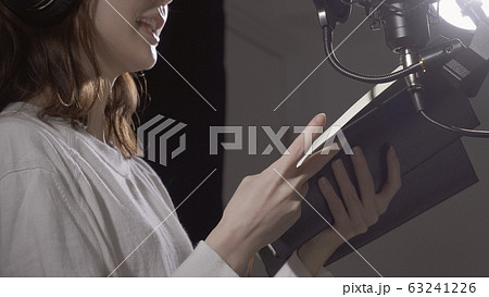 声優　音読 63241226