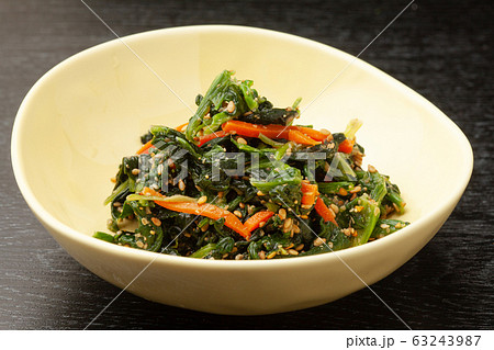 ほうれん草の胡麻和え ほうれん草の胡麻和え 63243987