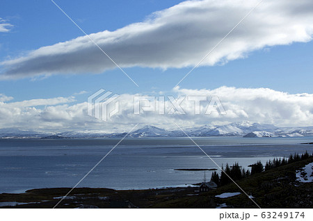Thingvellir with lake Pingvallavatn in Iceland Thingvellir with lake Pingvallavatn in Iceland 63249174