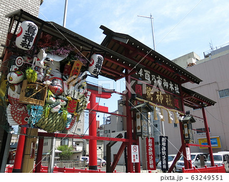 台東区の浅草 鷲神社（大熊手・叉木） 63249551