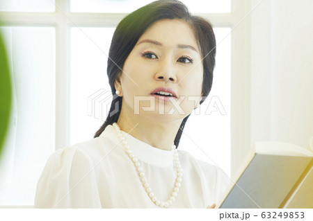 ビジネスウーマン ビジネス 社長 63249853