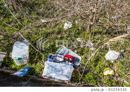 不法投棄 63256330