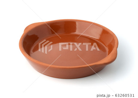 Round clay baking dish Round clay baking dish 63260531