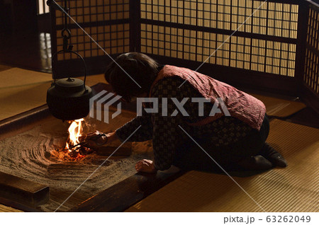 【長野県妻籠宿】脇本陣奥谷に射し込む光芒 63262049