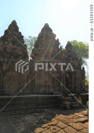 バンテアイ・スレイ 世界遺産 アンコールワット遺跡群 寺院 カンボジア シェムリアップ バンテアイ・スレイ 世界遺産 アンコールワット遺跡群 寺院 カンボジア シェムリアップ 63264309