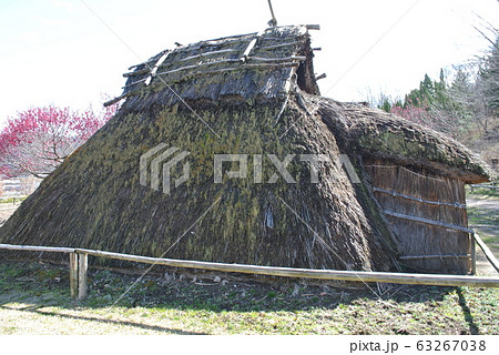 千曲市森将軍塚古墳館 科野の村 復元住居 千曲市森将軍塚古墳館 科野の村 復元住居 63267038