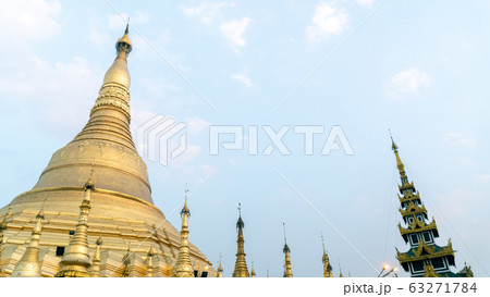 Shwedagon Pagoda wide angle Yangon, Myanmar Shwedagon Pagoda wide angle Yangon, Myanmar 63271784