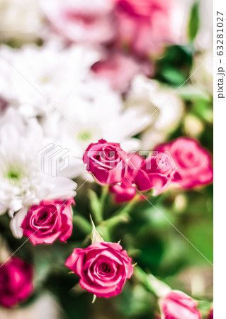 Spring bouquet of blooming flowers as holiday or wedding gift Spring bouquet of blooming flowers as holiday or wedding gift 63281027