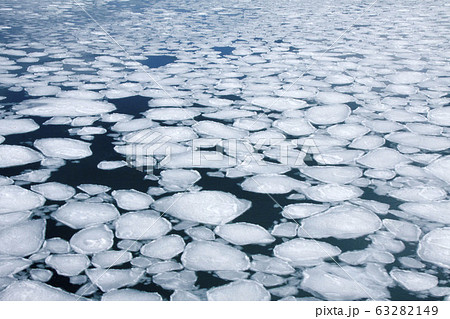 オホーツク海の流氷 オホーツク海の流氷 63282149
