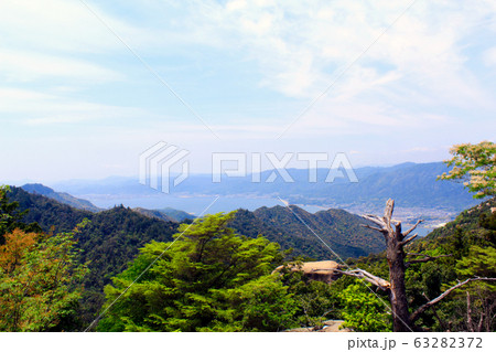 【広島】宮島 弥山山頂付近からの景色 【広島】宮島 弥山山頂付近からの景色 63282372