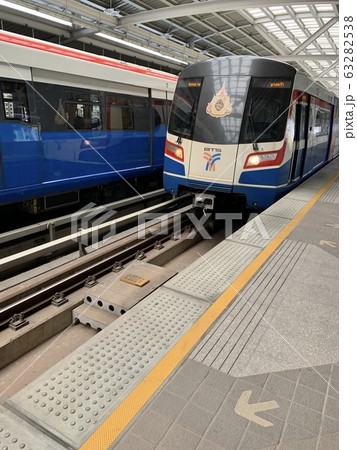 バンコクの電車BTS バンコクの電車BTS 63282538