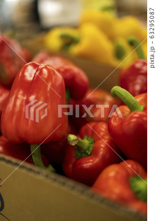 パプリカ 63295087