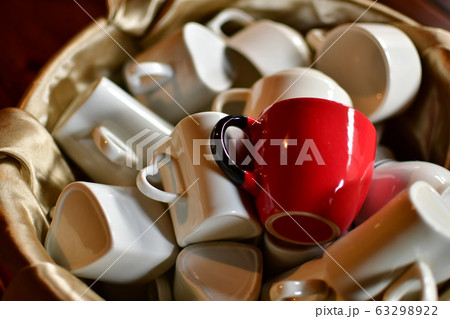 コップのコレクション コップのコレクション 63298922