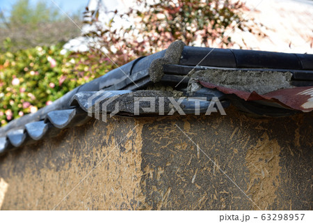 日本の美しい民家の土壁 日本の美しい民家の土壁 63298957