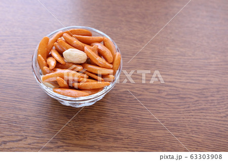 柿の種　柿ピー 63303908