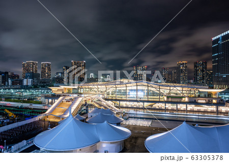高輪ゲートウェイ駅　夜景 63305378