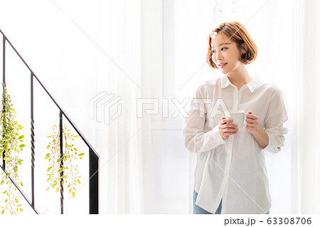 女性 女 女の子 63308706